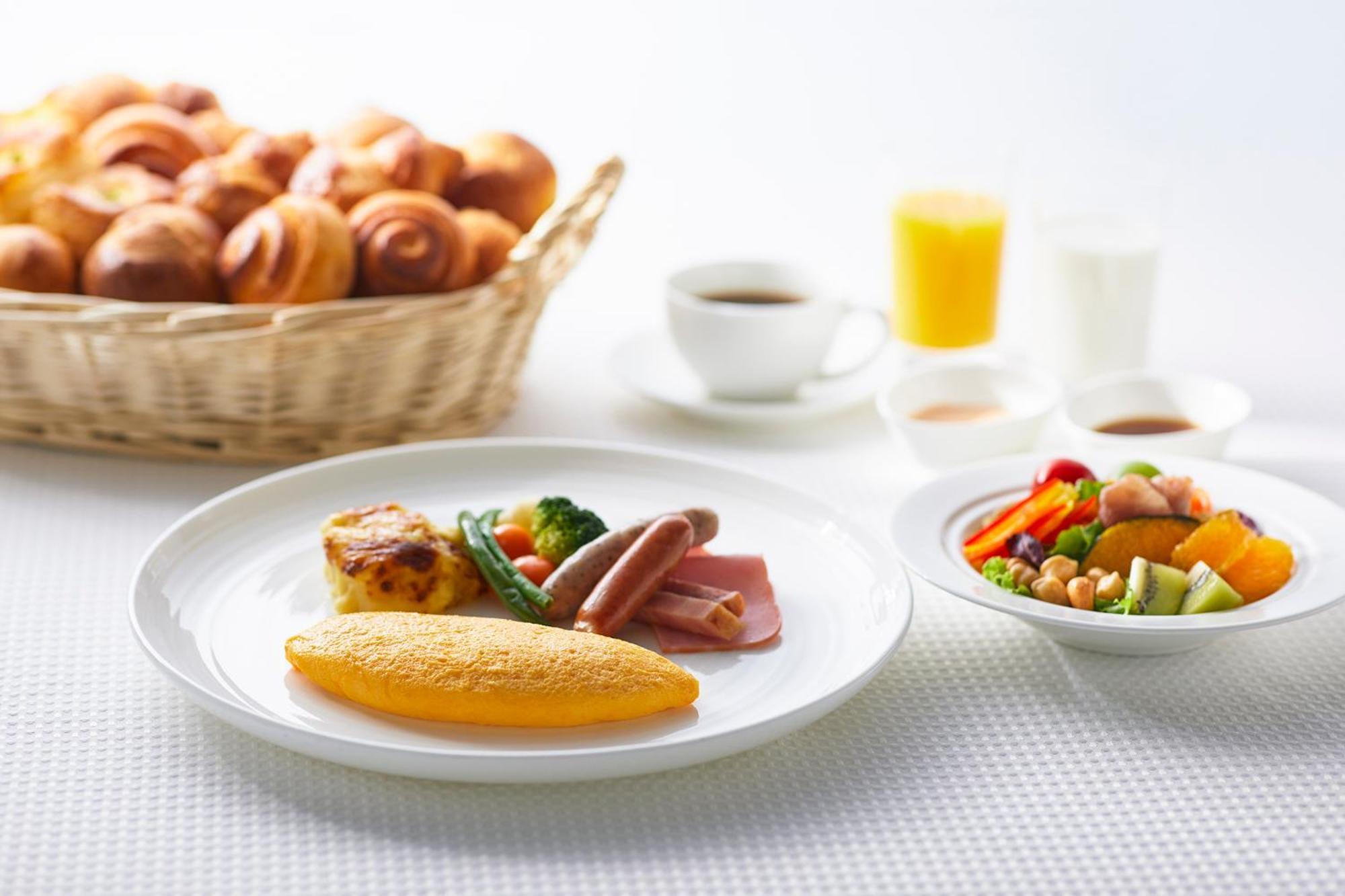 The Royal Park Hotel Iconic Kyoto Eksteriør billede A typical inflight meal